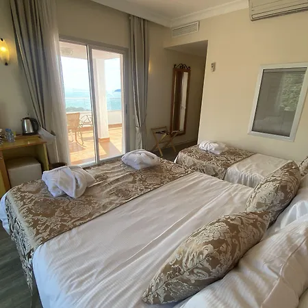 מלון Roseira Gulluk