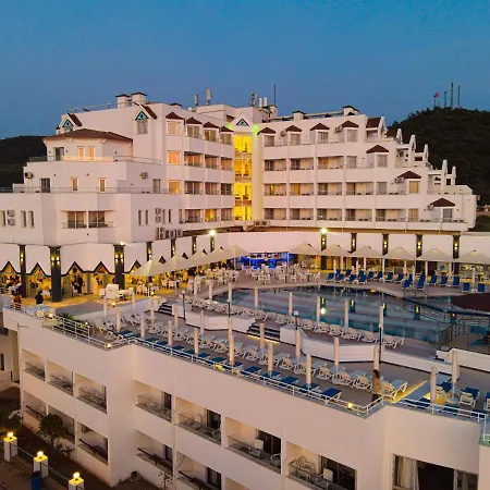 Roseira ホテル 4*