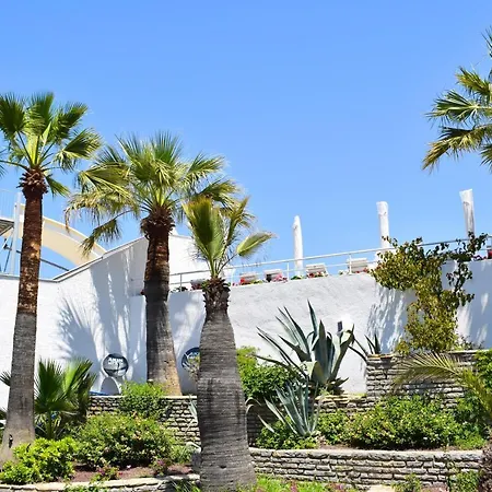 Roseira 4* Gulluk